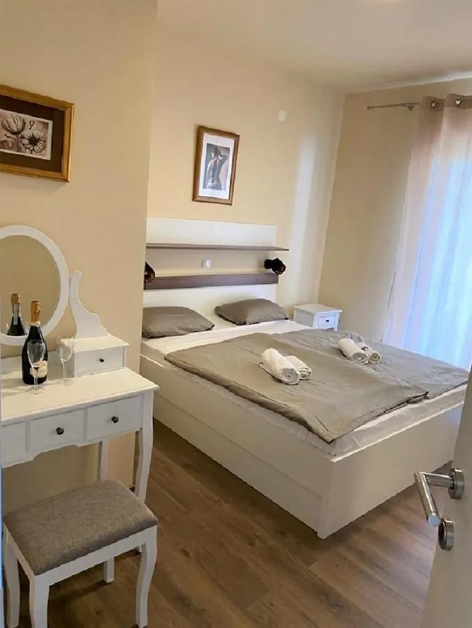 Guesthouse Mira Rab Town