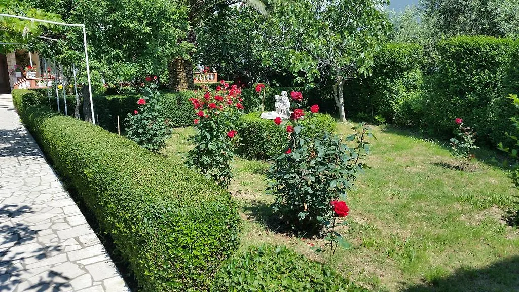 Guesthouse Mira Rab Town 3*,