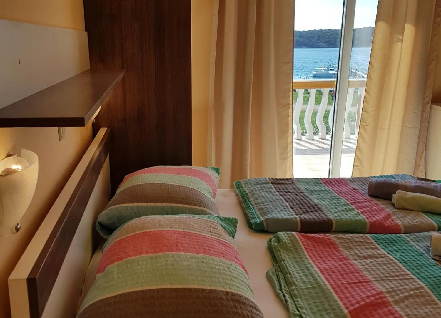 Guesthouse Mira Rab Town Pensionat
